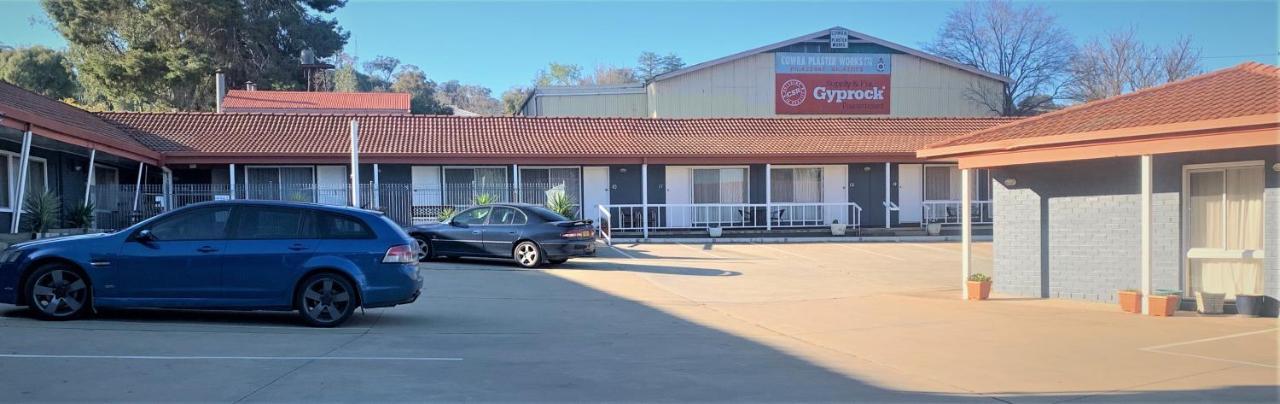Countryman Motor Inn Cowra Extérieur photo