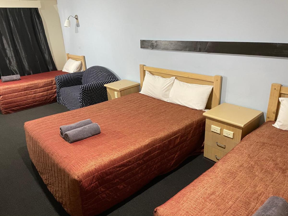 Countryman Motor Inn Cowra Extérieur photo