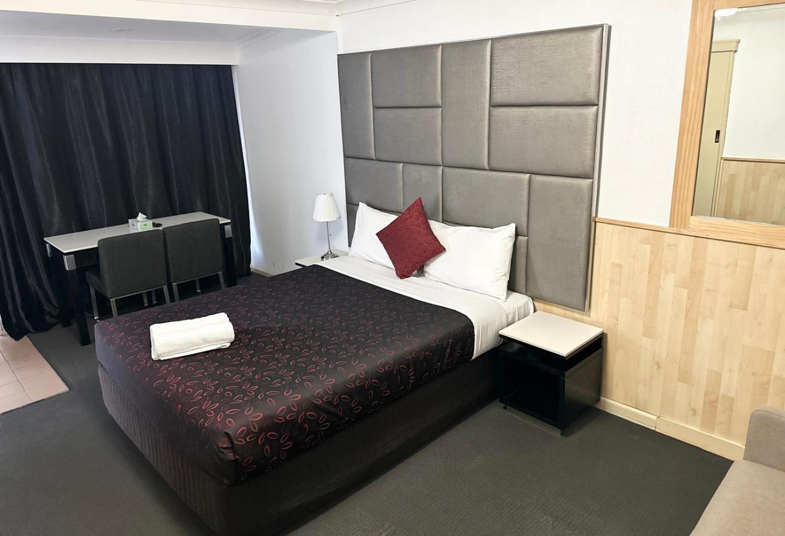 Countryman Motor Inn Cowra Extérieur photo