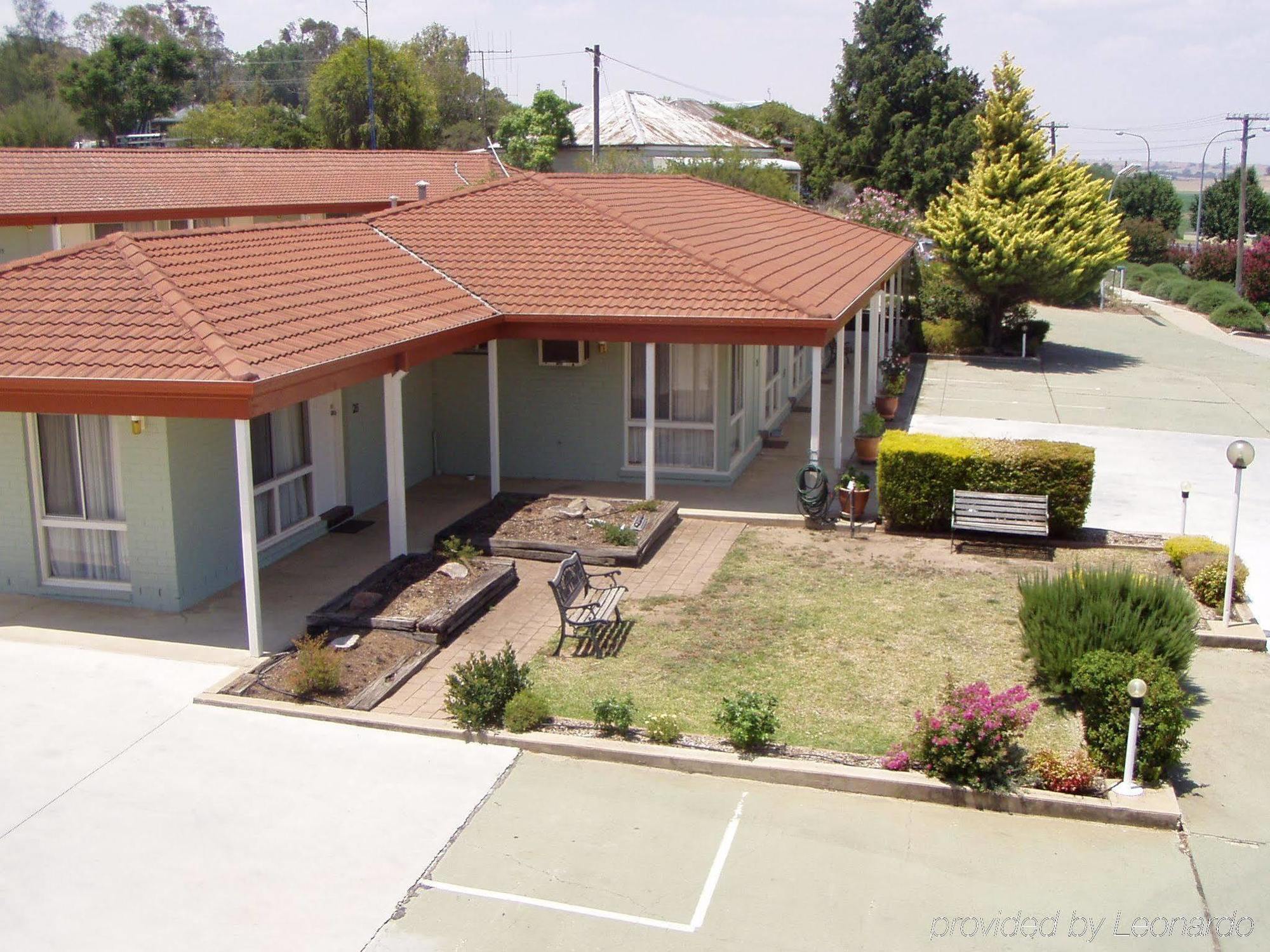 Countryman Motor Inn Cowra Extérieur photo