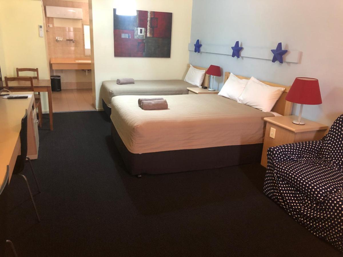 Countryman Motor Inn Cowra Extérieur photo